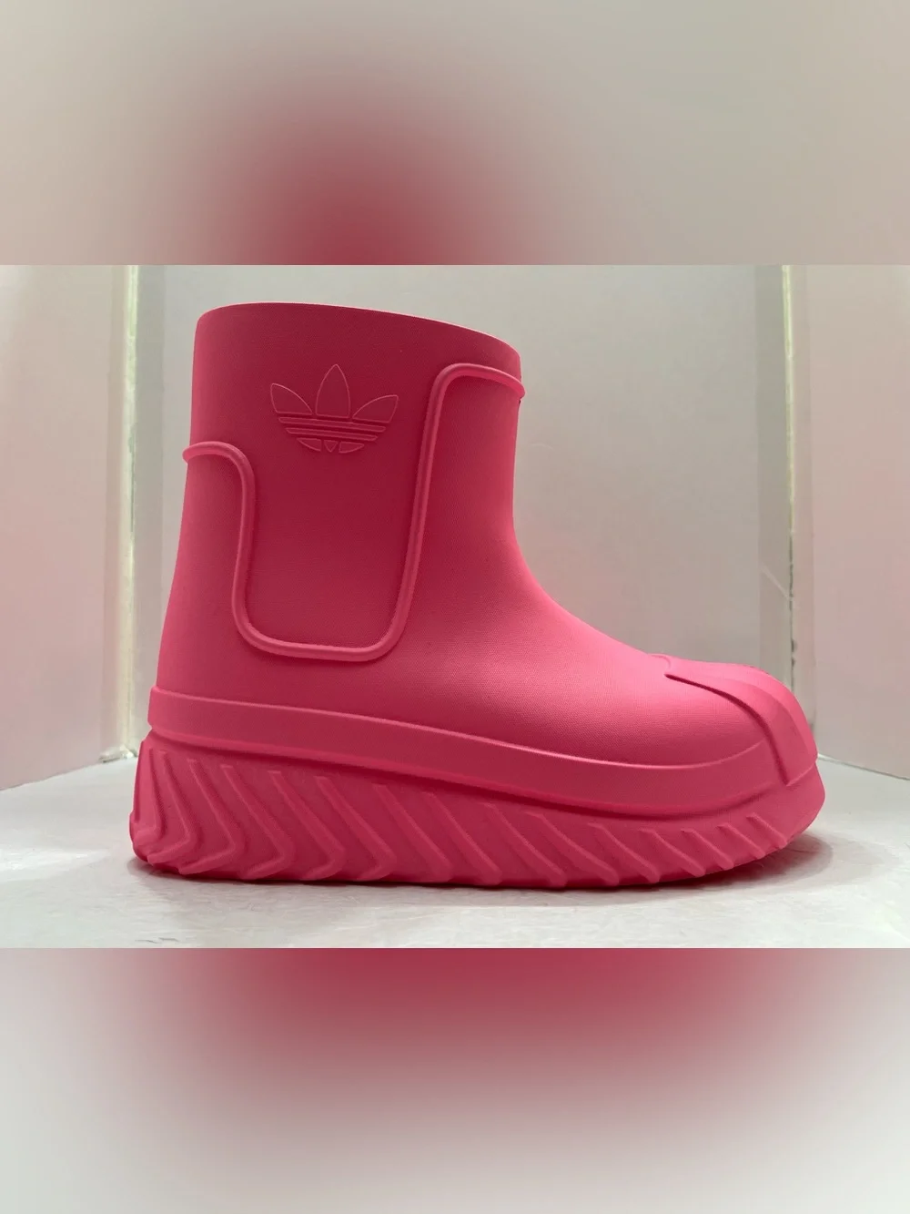 adidas adiFOM Superstar Boot Pink Frenzy Womens Size 8.5 NWOB IE4613